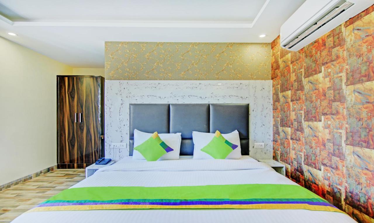 Treebo Trend Smart Signature New Delhi Eksteriør bilde