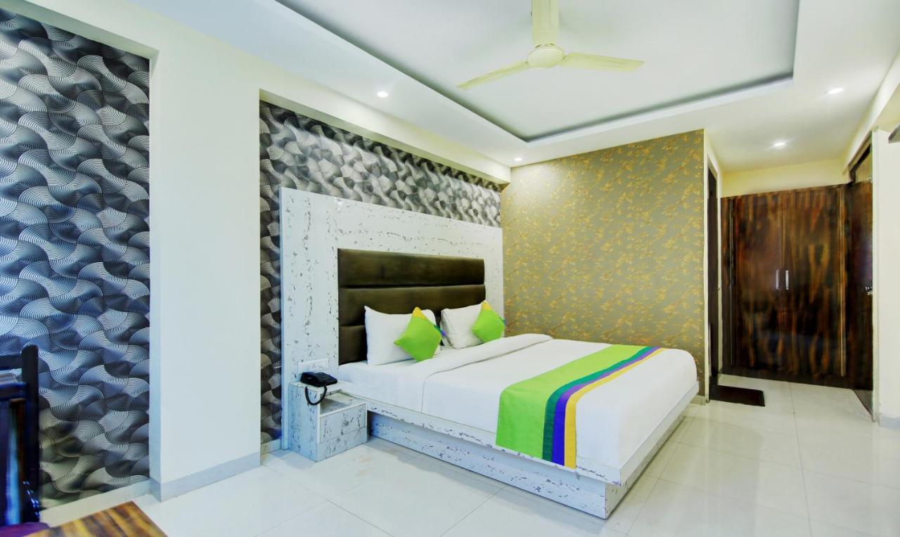Treebo Trend Smart Signature New Delhi Eksteriør bilde