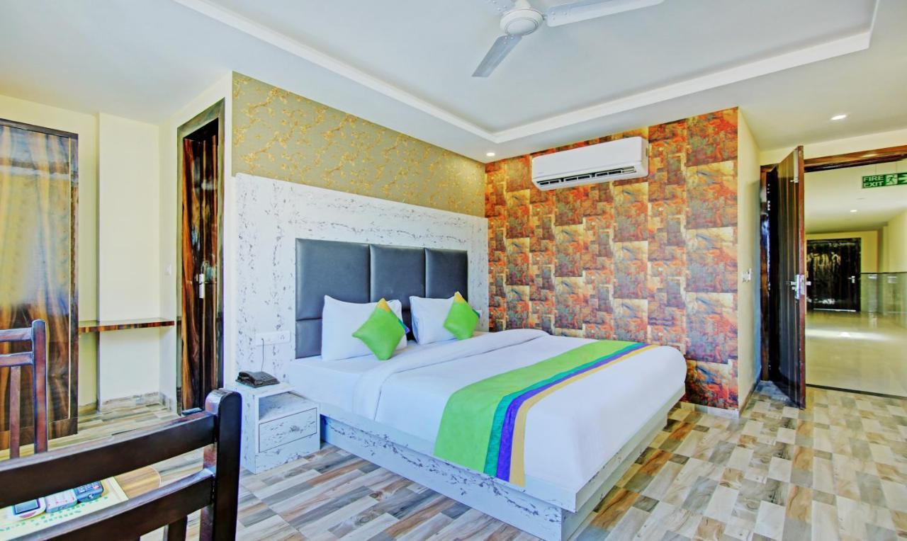 Treebo Trend Smart Signature New Delhi Eksteriør bilde