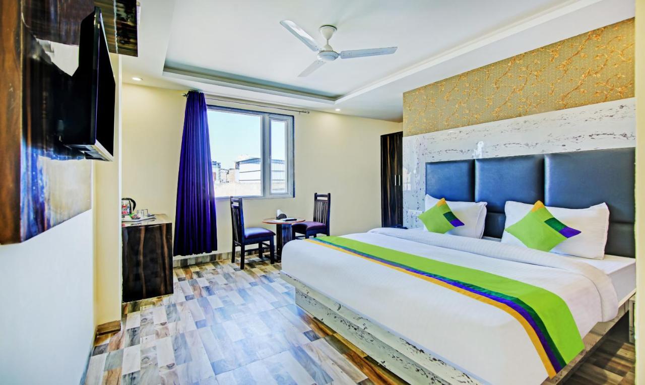 Treebo Trend Smart Signature New Delhi Eksteriør bilde